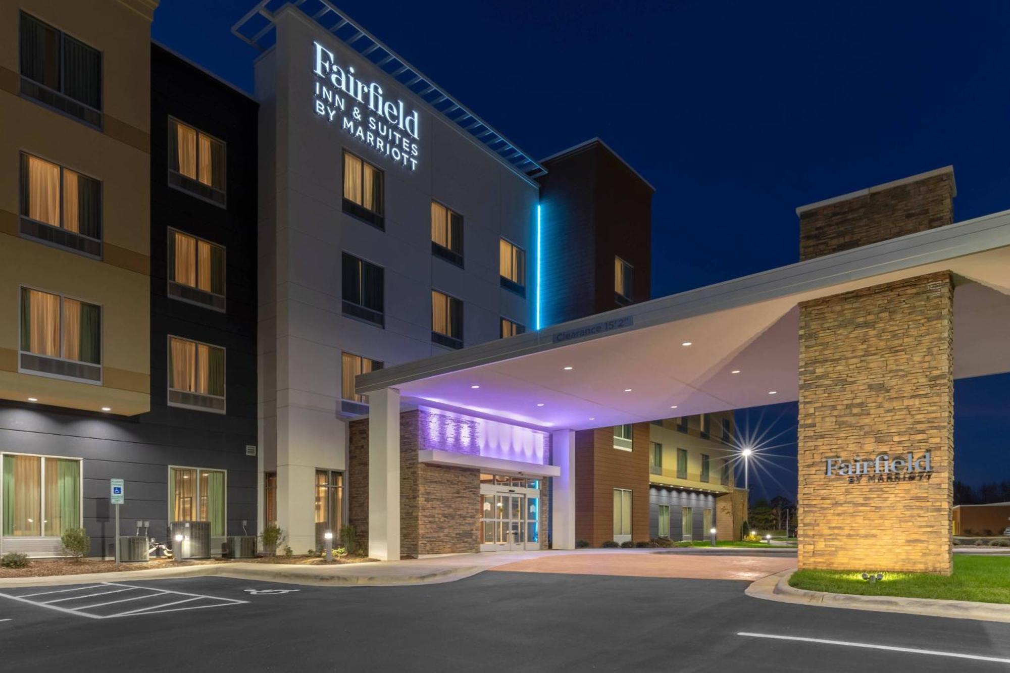 Fairfield Inn & Suites By Marriott מבן מראה חיצוני תמונה